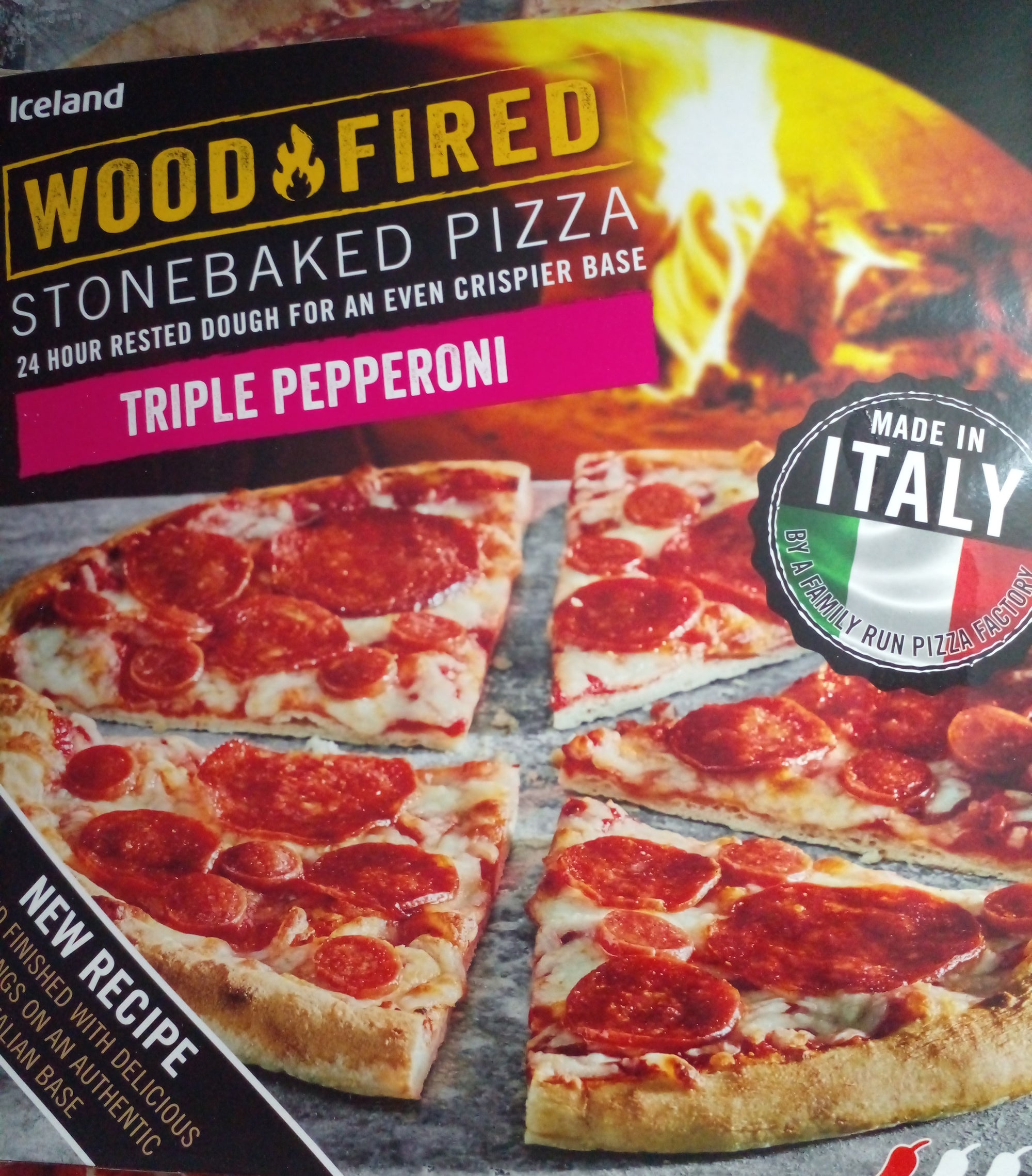 ICELAND Wood Fired Triple Pepperoni Pizza 357g